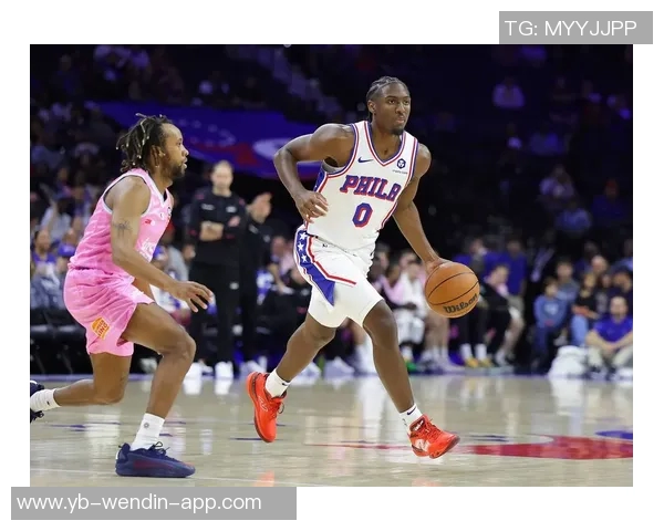 马克西为恩比德39分9篮板精彩表现点赞期待更多精彩时刻