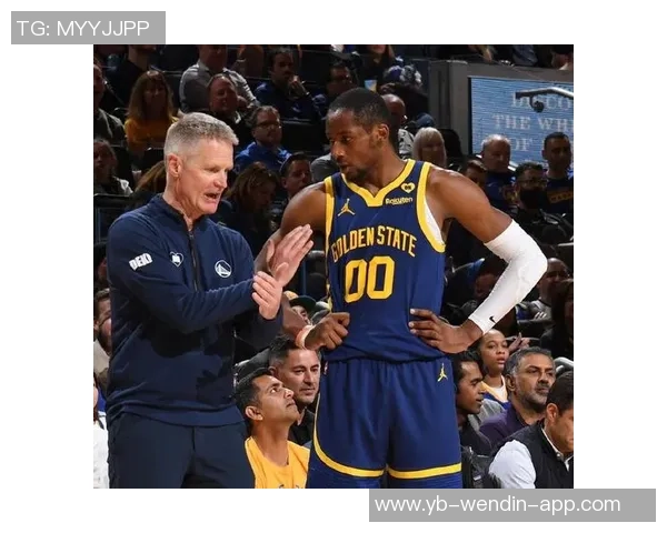 科尔称赞库明加成长显著关键时刻主动示意不该出手 科尔称赞库明加成长显著关键时刻主动示意不该出手